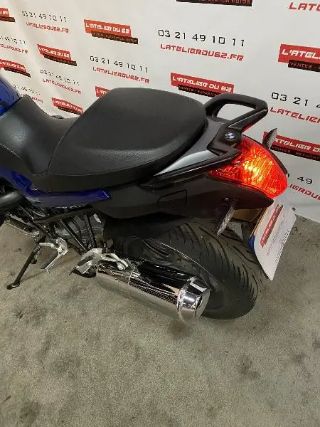 R 1200 R