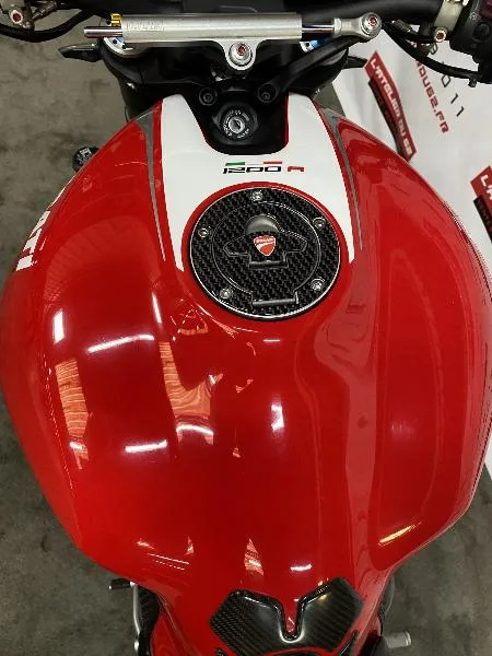 Monster 1200 R