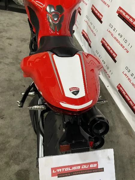 Monster 1200 R
