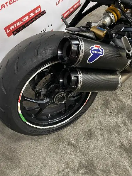 Monster 1200 R