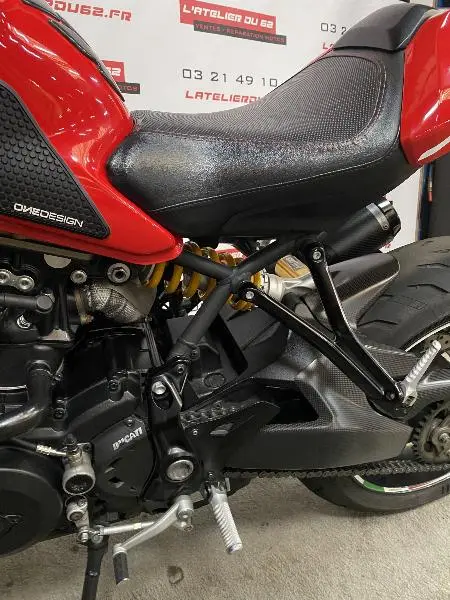 Monster 1200 R