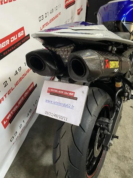 YZF 1000 R1