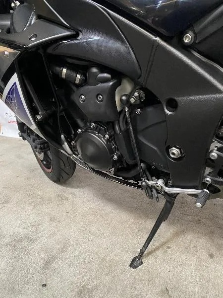 YZF 1000 R1