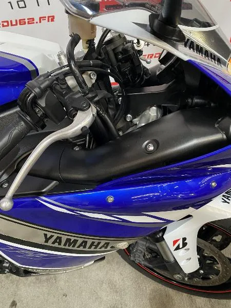 YZF 1000 R1