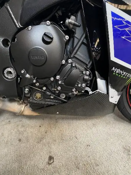 YZF 1000 R1