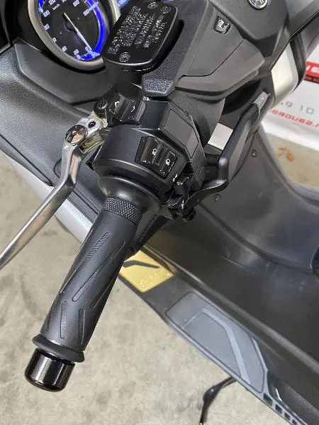XP TMAX 530 SX