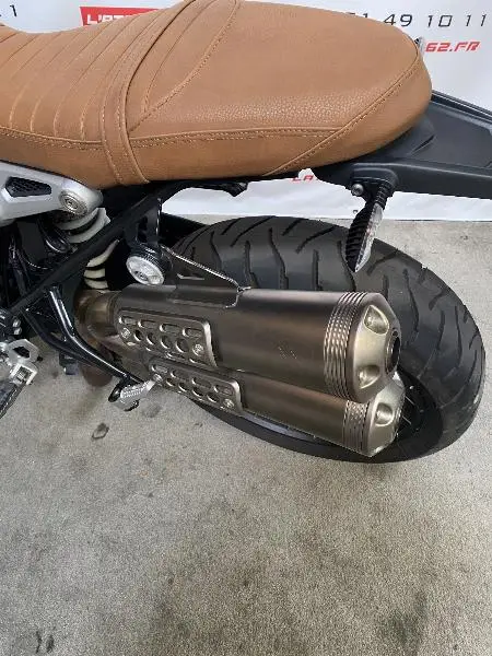 R NineT