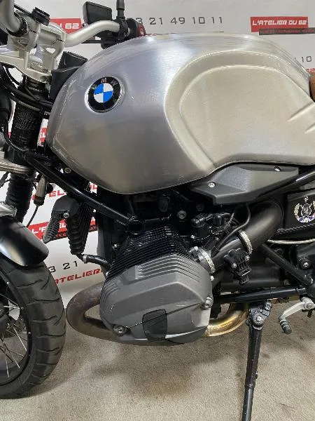R NineT