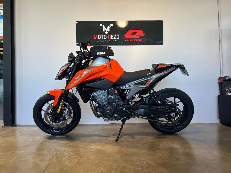 790 DUKE ABS