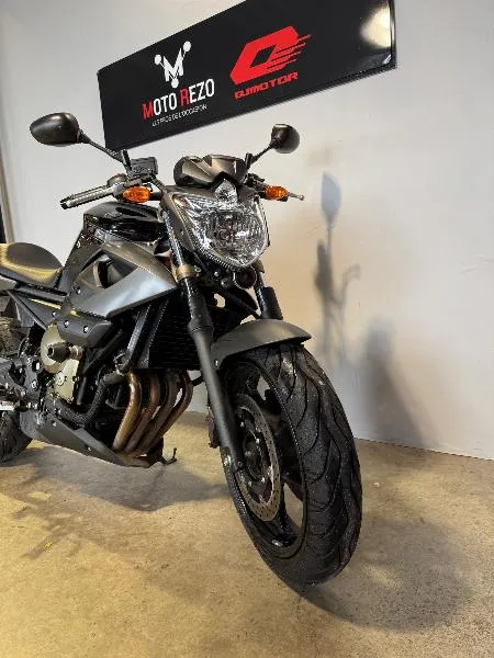 XJ6N