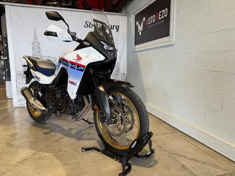 TRANSALP 750