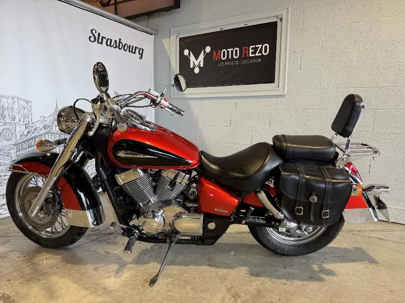VT SHADOW 750