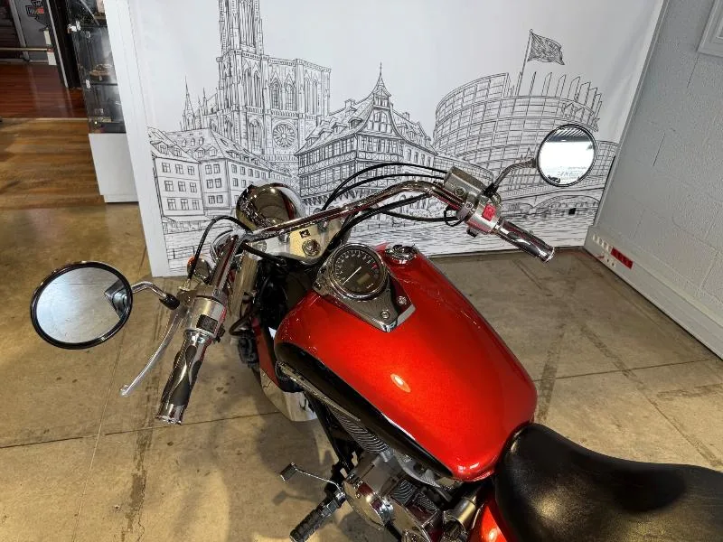 VT SHADOW 750
