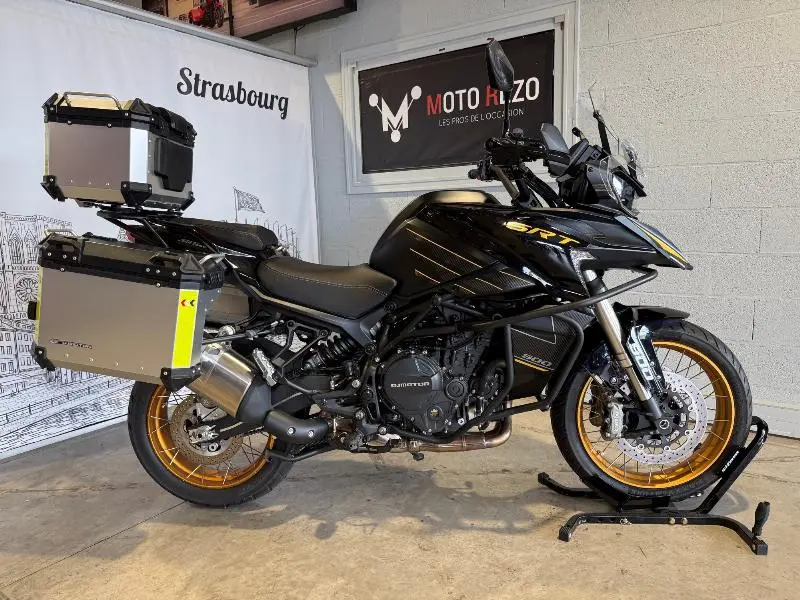 SRT 900 SX 2025