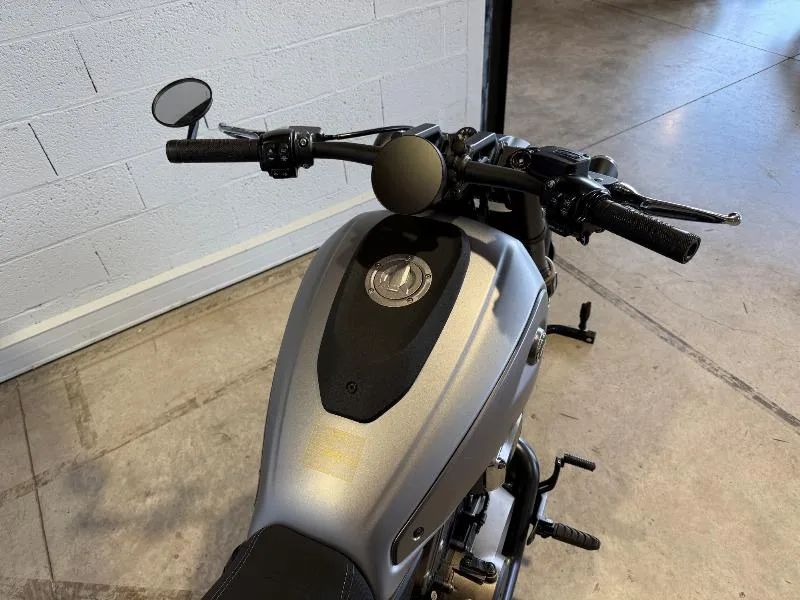 SRV 600 V4