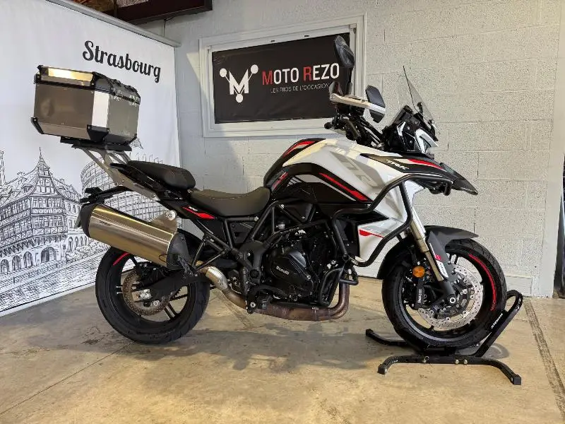 TRK 702