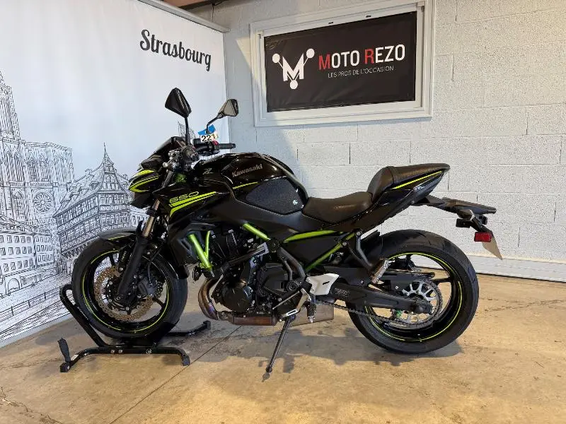 Z650  Z650