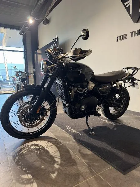 SCRAMBLER 1200