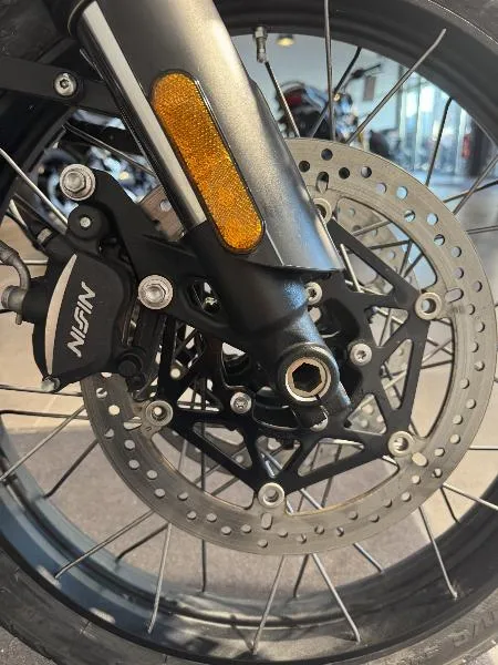 SCRAMBLER 1200