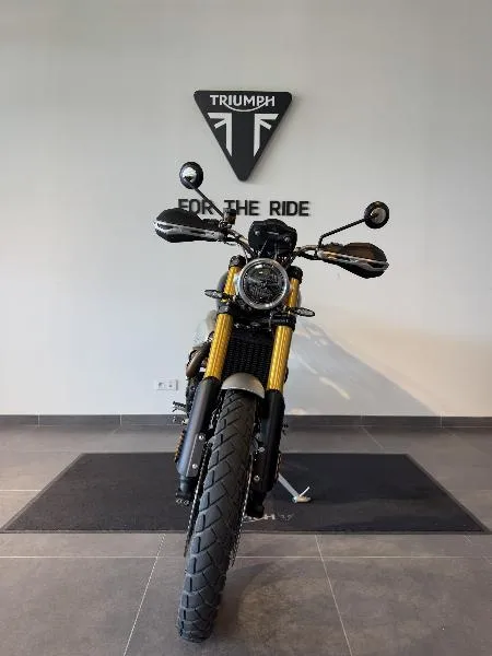 SCRAMBLER 1200 XE