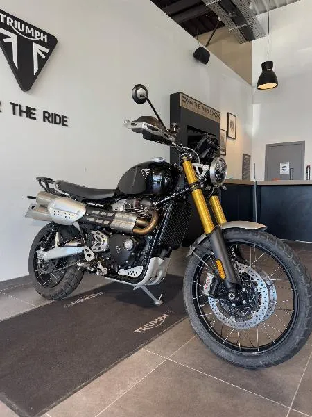 SCRAMBLER 1200 XE