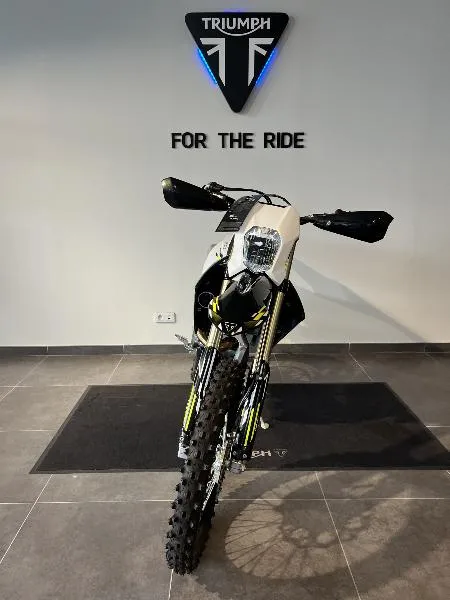 TRIUMPH TF E 250 ENDURO