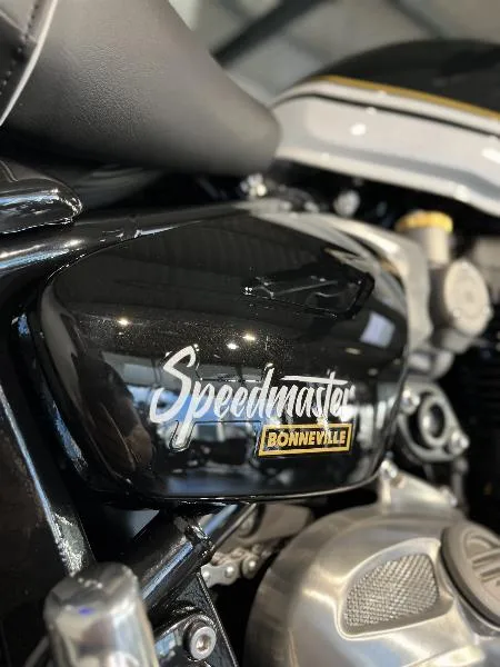 BONNEVILLE SPEEDMASTER 1200