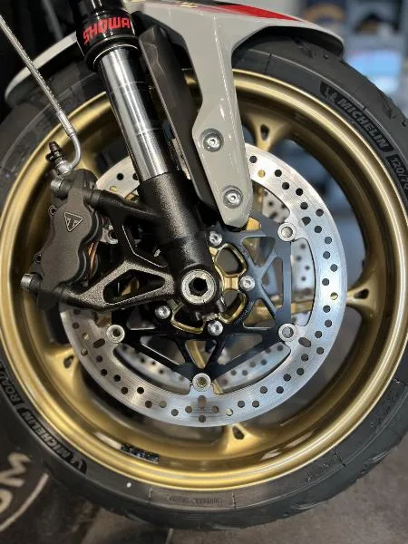 TRIDENT 800
