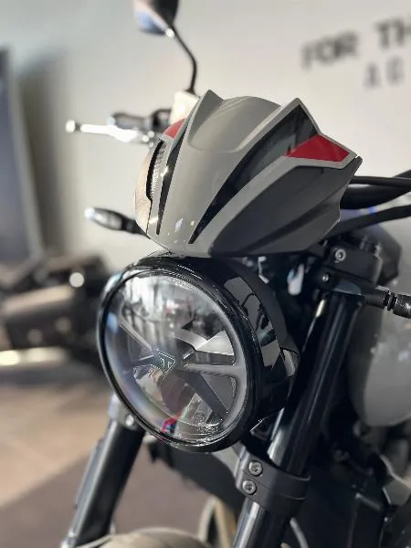 TRIDENT 800