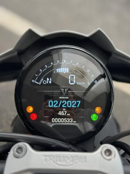 TRIDENT 800