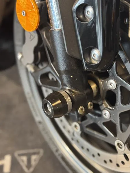 	DAYTONA 660