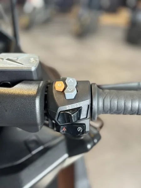 AK 550