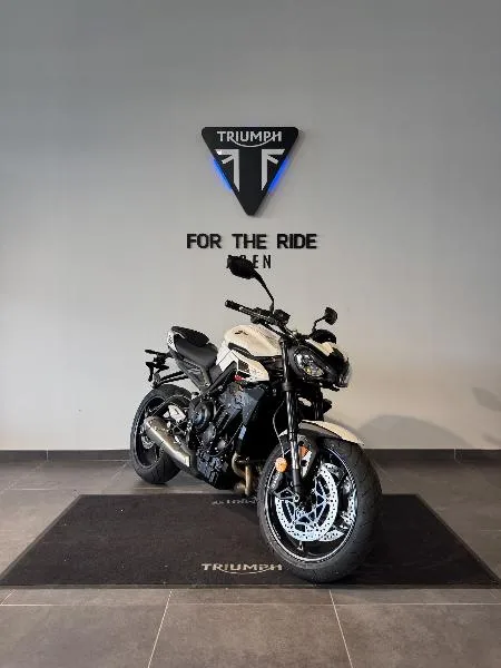 STREET TRIPLE 765 R
