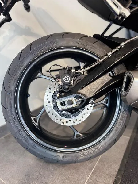 STREET TRIPLE 765 R