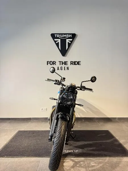 SPEED TWIN 900
