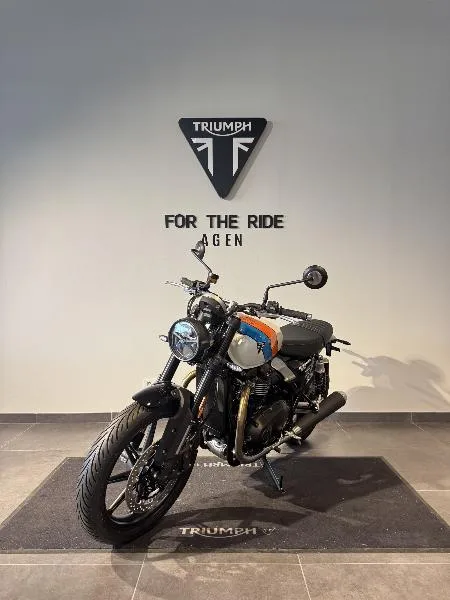 SPEED TWIN 900