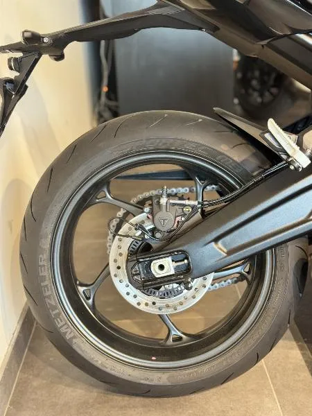 	DAYTONA 660