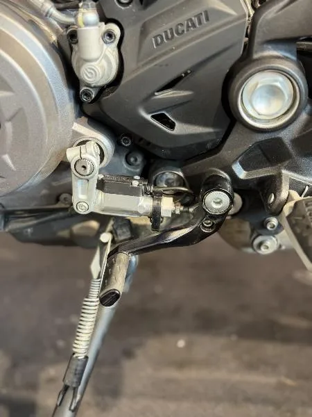 Ducati MONSTER 937 