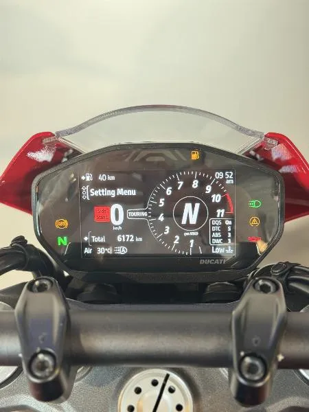 Ducati MONSTER 937 