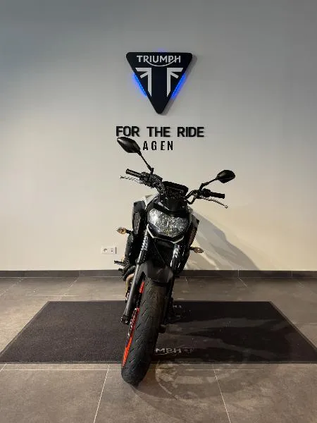 MT07