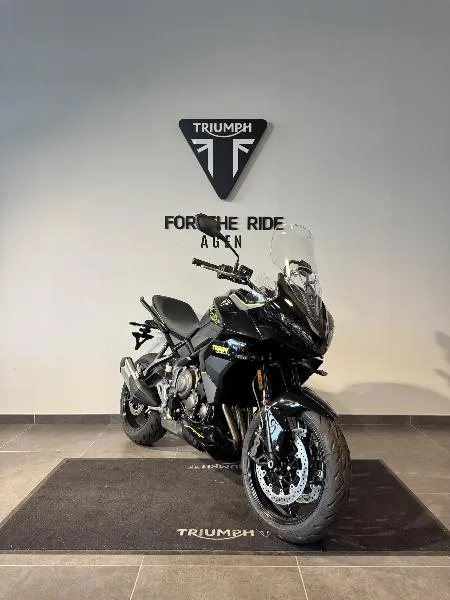 TIGER 800