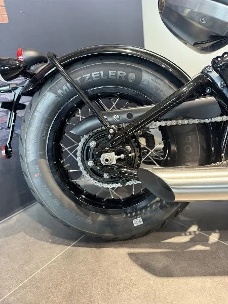 Bonneville Bobber 1200