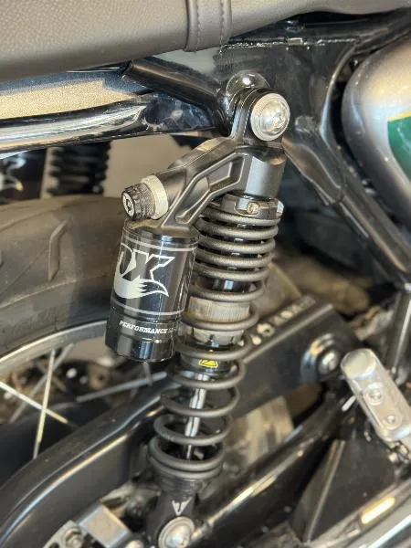 Bonneville T120 GOLD LINE Edition