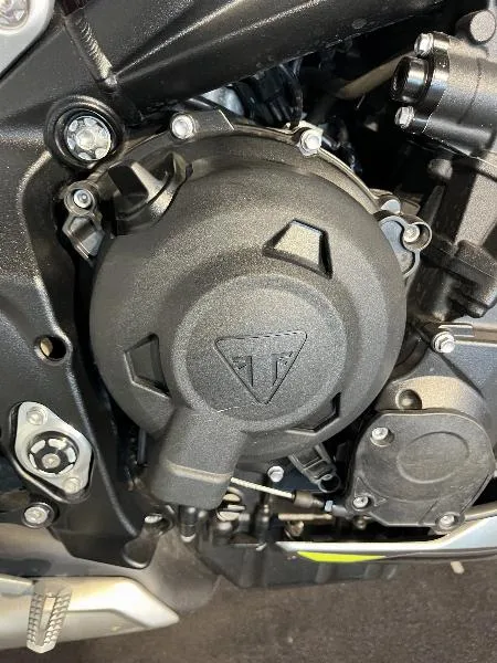 STREET TRIPLE 765 R