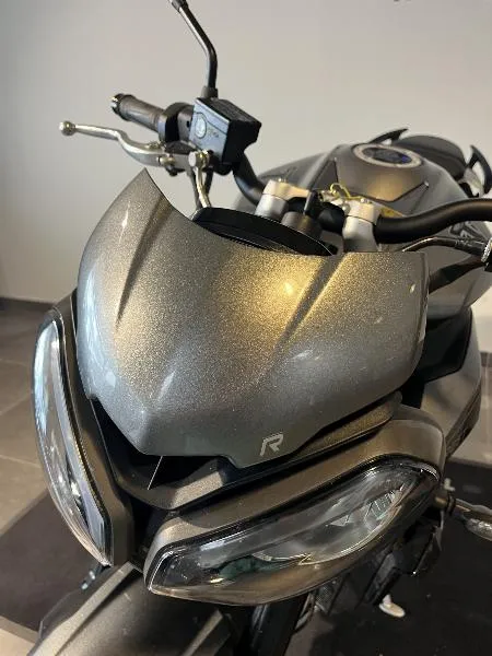 STREET TRIPLE 765 R