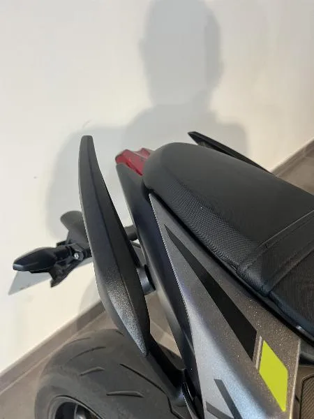 STREET TRIPLE 765 R