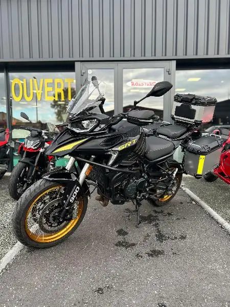 SRT 900 SX Touring