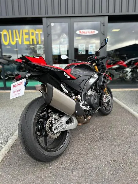 TUONO 1100 V4 FACTORY