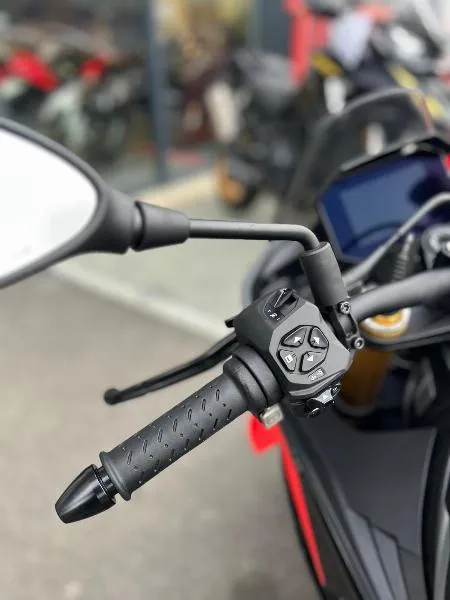 TUONO 1100 V4 FACTORY
