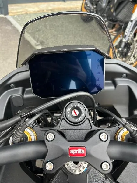 TUONO 1100 V4 FACTORY
